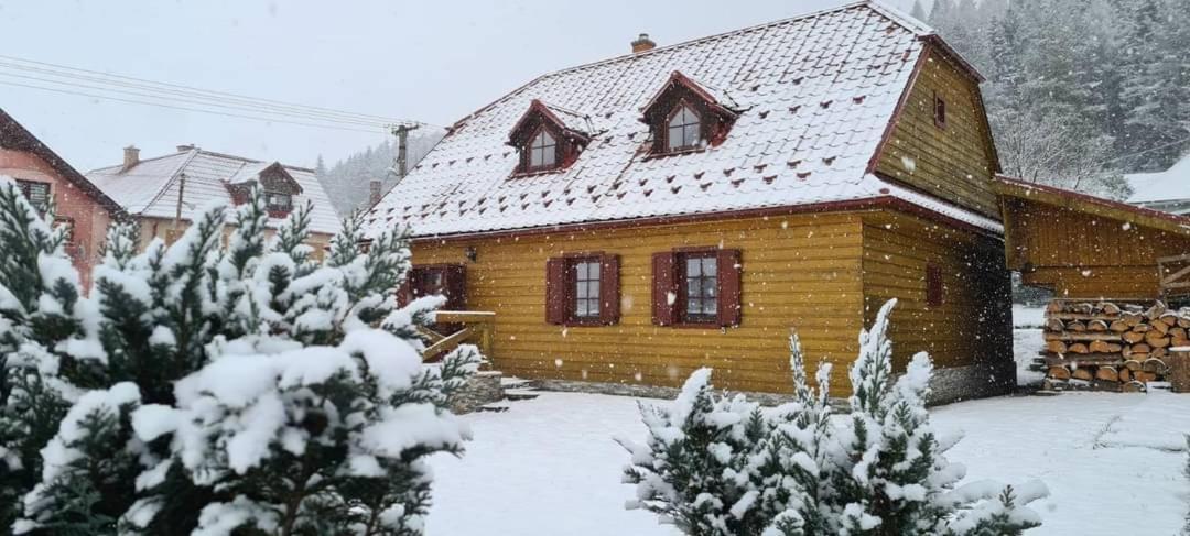 Holidayhouse Chalupa Alzbetka Ważec Zewnętrze zdjęcie